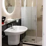 Top Central Rooms * Caserta
