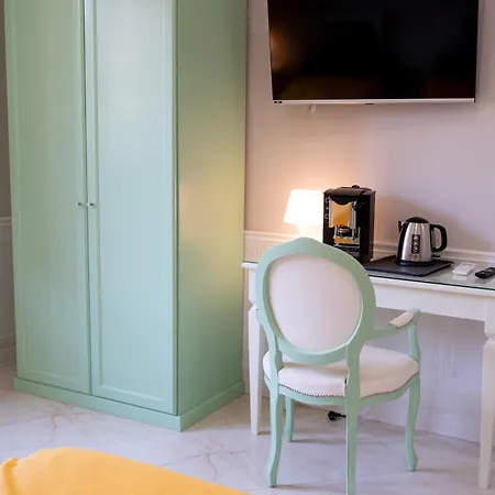 Top Central Rooms Apartman