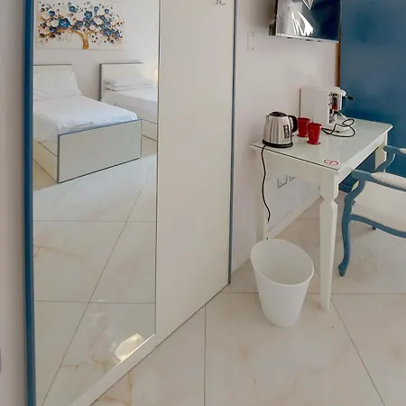 Top Central Rooms 아파트 카세르타