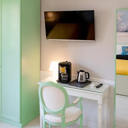 Top Central Rooms Caserta