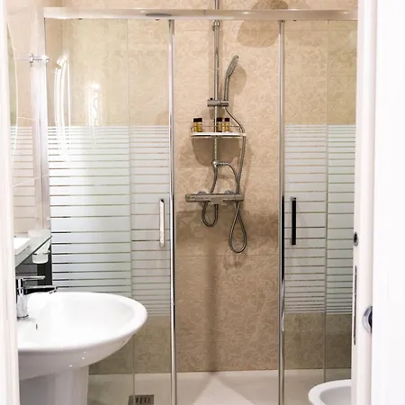 Top Central Rooms Daire